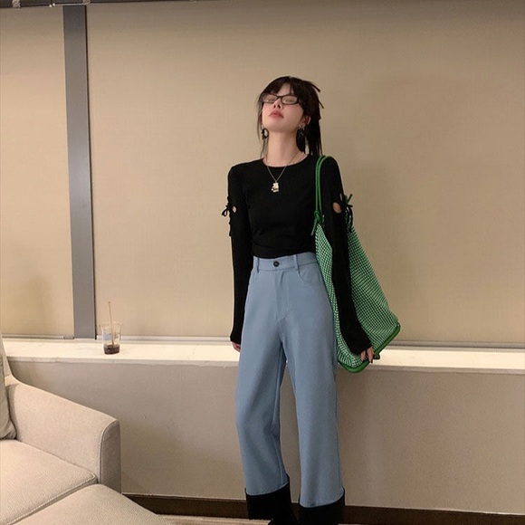 Pants - Picture 4 of 7